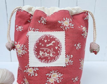 sac à projet, pochon , tissu de marque, pour divers rangements, ouvrages crochet, tricot emballage cadeaux.