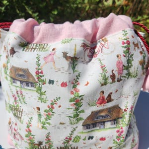 sac à projet, pochon , taille S  tissu de marque  Acufactum, idée cadeau