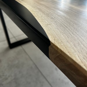 Epoxidharz-Tisch, Epoxid-Flusstisch, handgefertigter Couchtisch Bild 6