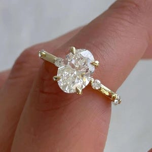 2.03 CT Oval Cut Moissanite Engagement Ring Oval Cut Solitaire Wedding Ring Hidden Halo Ring Proposal Ring 18k Yellow Gold Bridal Gifts/Ring