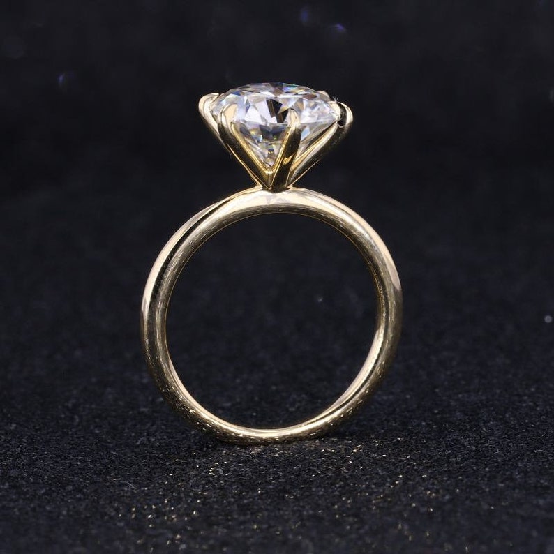 Round Cut Engagement Ring, Round Moissanite Ring Baguette Accents, 14k Gold, Round Moissanite Engagement Ring, Classic Engagement Ring image 3
