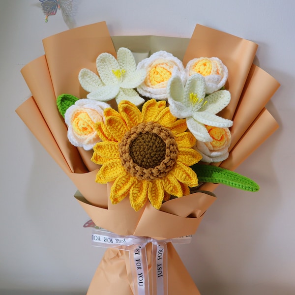 Crochet Sunflower Bouquet, Crochet Lilies Bouquet, Crochet Rose Bouquet, Knitted Sunflower Bouquet, Birthday Gift, Graduation Gift