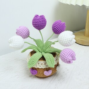 Purple White Mixed Knit Tulip Pot