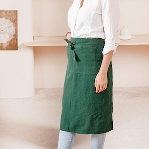 Leinen Taille Schürze mit Taschen. Halbschürze aus Leinen Taille Leinenschürze, Wickelschürze. Café Küchenschürze, Bistroschürze für Frauen. Geschenk für Mama