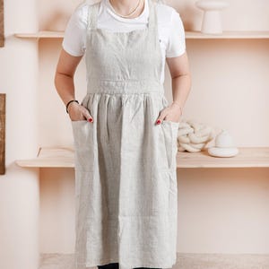 Linen pinafore apron for women. Linen apron dress with pockets. Pinafore linen retro apron. Farmhose apron, housewife apron, kitchen apron