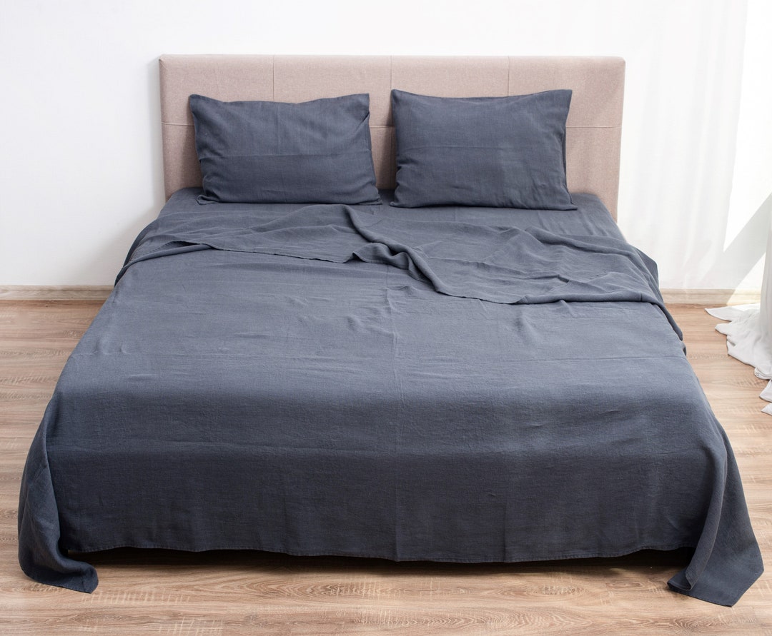 Queen Linen Sheet Set in Gray Color. Shabby Chic Bedding, Hypoallergenic and Organic Bedding