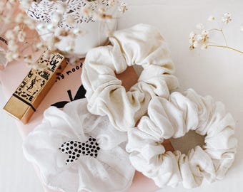 Linen scrunchies (4pcs). Linen hair ties, linen hair bands. Linen hair scrunchies. Linen gift for her. Small gifts for women. Hair accessory
