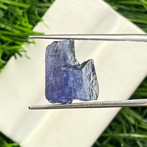 Genuine Natural Heated Brown Colour Tanzanite Raw Stone Excellent Firing Natural Zoisite Commercial Raw Natural Tanzanite .