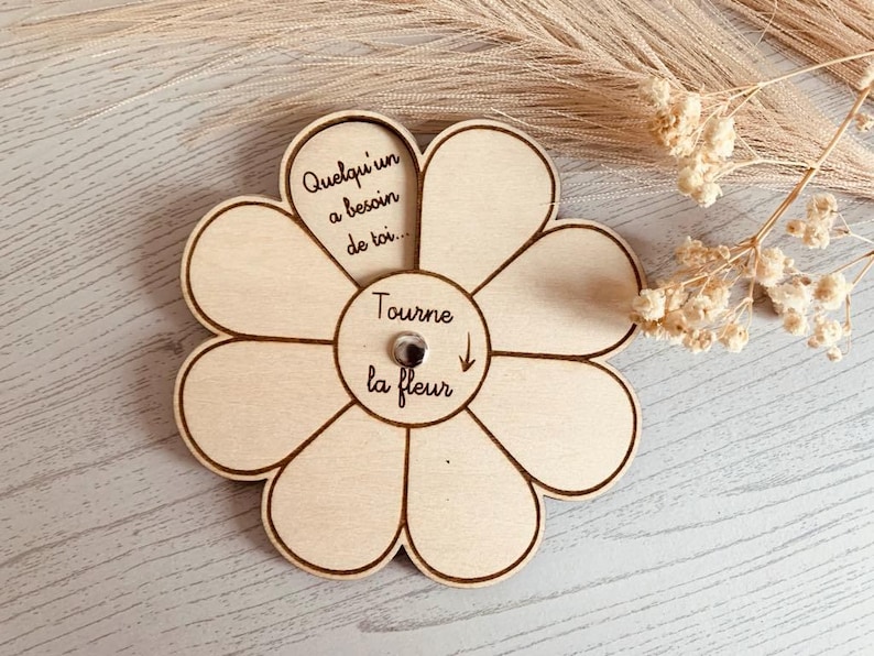 Carte marraine personnalisée en bois – Annonce marraine originale – Demande marraine fleur – Idée cadeau baptême ou naissance Modèle 1
