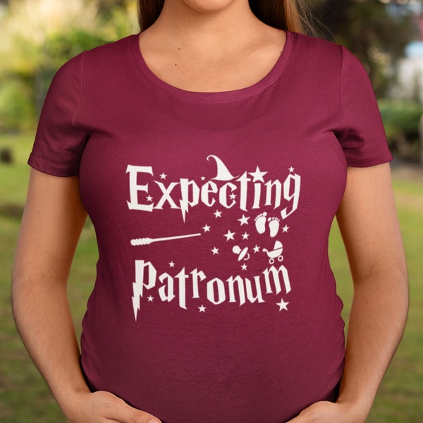 Erwarte Patronum T-Shirt - Schwangerschaftansage enthüllen Shirt für Mama, um Mama zu sein Shirt - Zauberer Humor