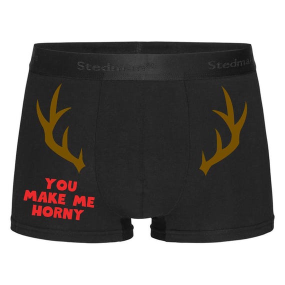 Calzoncillos bóxer con cuernos de reno que me ponen cachondo
