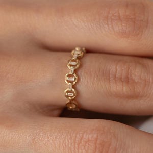 Minimalist Hexagon Solid Gold Ring for Women – Modern Geometric Jewelry, Mother’s Day Gift, Real Gold Statement Ring