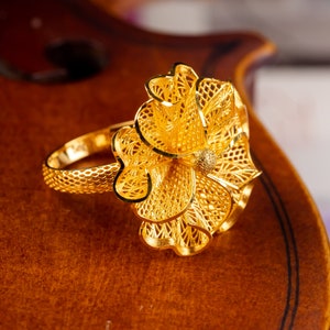 Elegant Solid Gold Filigree Flower Ring,Solid Gold Ring,  Handmade Statement Jewelry – Unique Gift for Women