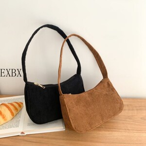 womens solid cream rubber tote bag rope straps