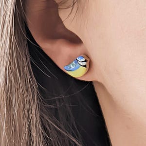 Biżuteria z modraszką, kolczyki z maleńkimi ptaszkami, bransoletka lub naszyjnik z modraszką, delikatna biżuteria naturalna, prezent dla miłośników ptaków