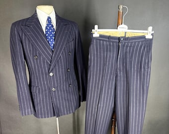 Splendido tailleur gessato anni '40