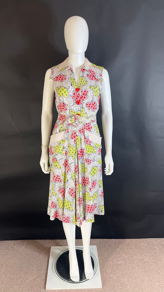 Fantastic 1940s summer dress