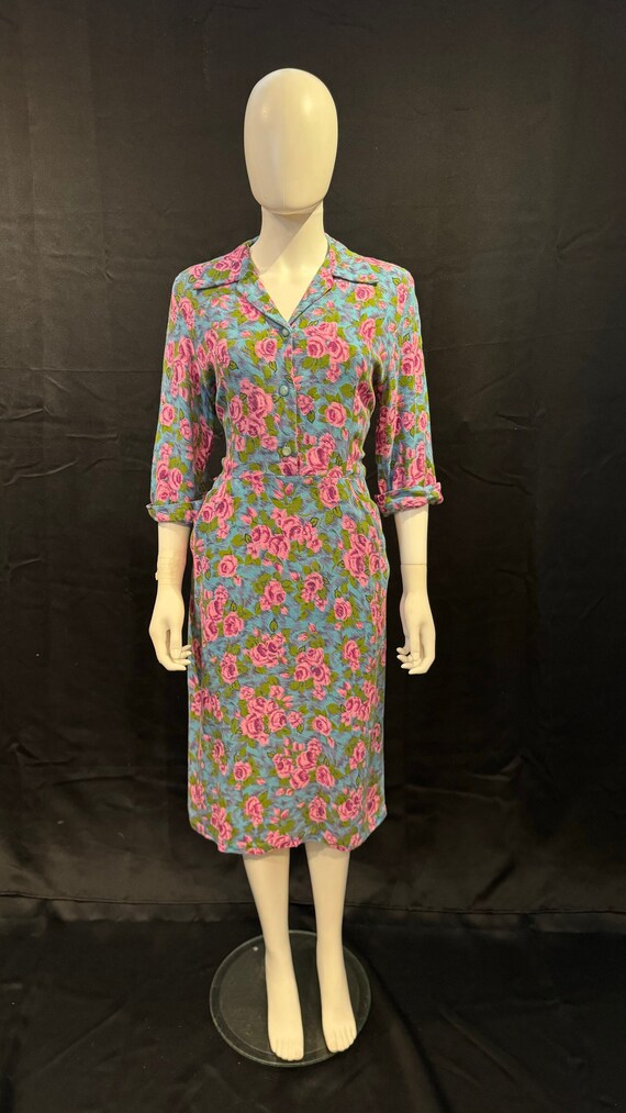 Gorgeous 1950’s volup winter weight dress