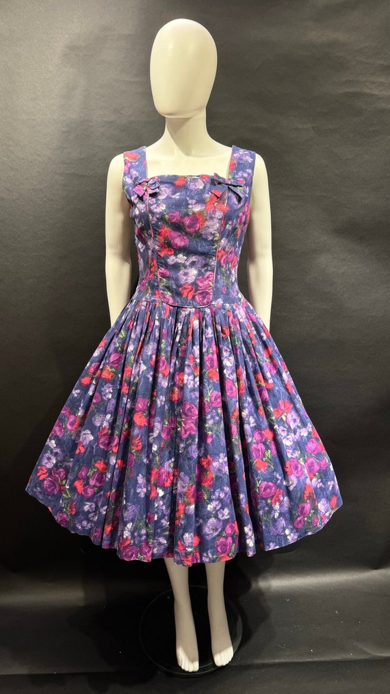 Gorgeous 1950s rose print dress