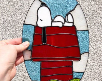 Vintage Snoopy Peanuts Stained Glass Clock: Danbury Mint