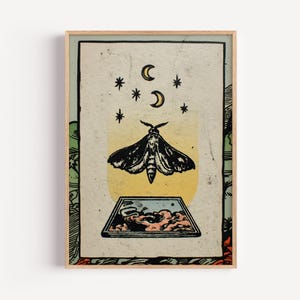 Stampa artistica dei tarocchi di Whimsigoth Moth, arte murale minimalista celeste con lune e stelle, disegno mistico su carta.