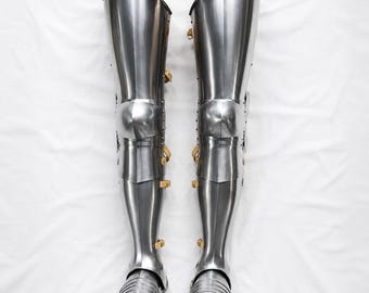 Medieval Leg Armor Steel Knight Greaves, Gothic Leg Guards Armor Set, Wearable LARP Cosplay Reenactment Halloween Costume .