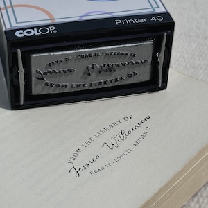 Benutzerdefiniertes Design selbstfärbender Stempel, benutzerdefinierte Buchprägestempel, personalisierter Stempel für Buchliebhaber, Gummibuchstempel, Holz oder selbstfärbend