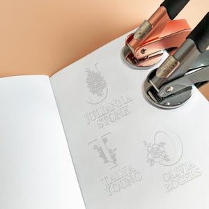 Timbro in rilievo per carta, timbro in rilievo personalizzato con iniziali, timbro in rilievo per inviti di nozze, timbro in rilievo personalizzato, timbro in rilievo con monogramma
