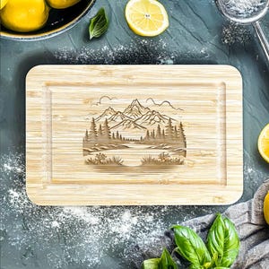 Landscape-Themed Chopping Board - Personalized Cutting Board - Disney Gift - Mountain Design - Custom Tray - Cheese Board - Adventure Theme