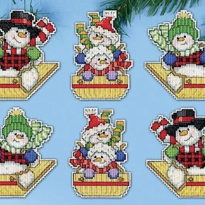 Design Works Plastic Canvas Ornament Kit 4 Set of 5 Santa & Snowman (7 Count)