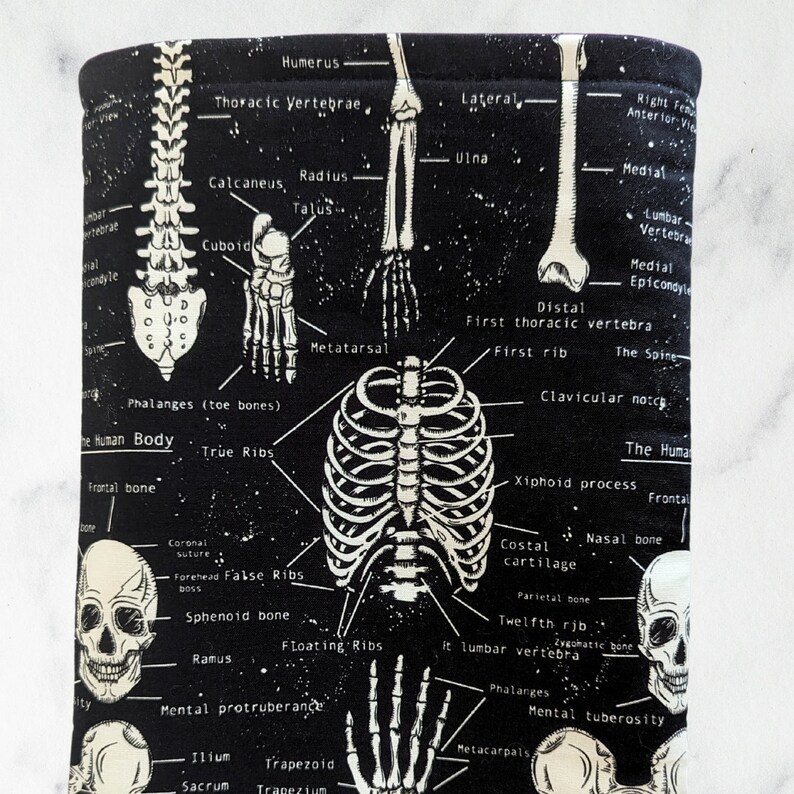 Buchhülle Dark Academia, Skelett-Anatomie-Bücherhülle, Hardcover-Buchschutz, Taschenbuchhülle, Kindle-Hülle, Skelett-Buchhülle Bild 6
