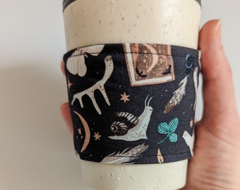 Spells Coffee Cup Sleeve, Witchy Coffee Sleeve, Herbruikbare Coffee Cup Holder, Coffee Cup Cosy