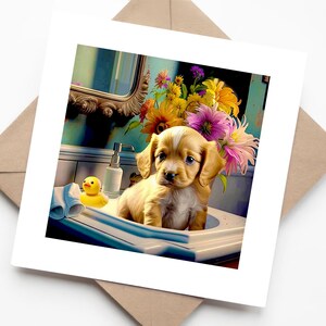 Mignon chiot labrador dans une salle de bains florale vintage malade avec canard en caoutchouc - carte de voeux vierge faite main drôle