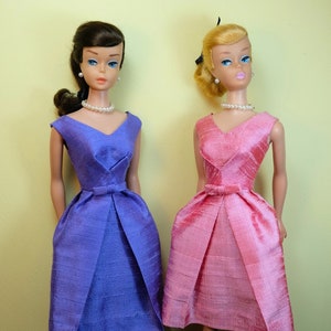 Mattel Vestiti Accessori Completi Abiti Accessori Barbie Originali  Collezione Nuova 
