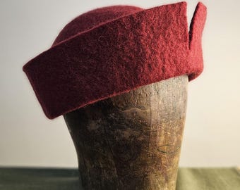 Magierka historical hat, Medieval historical woolen felt men&#39;s magera hat of the 13-17th ct, magerka | reenactment | reenacting