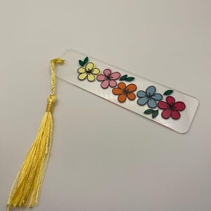 Acrylic Bookmark with Flower Design & Yellow Tassel | Floral Aesthetic Bookmark | Book Lover Gift | Pressed Flower Style