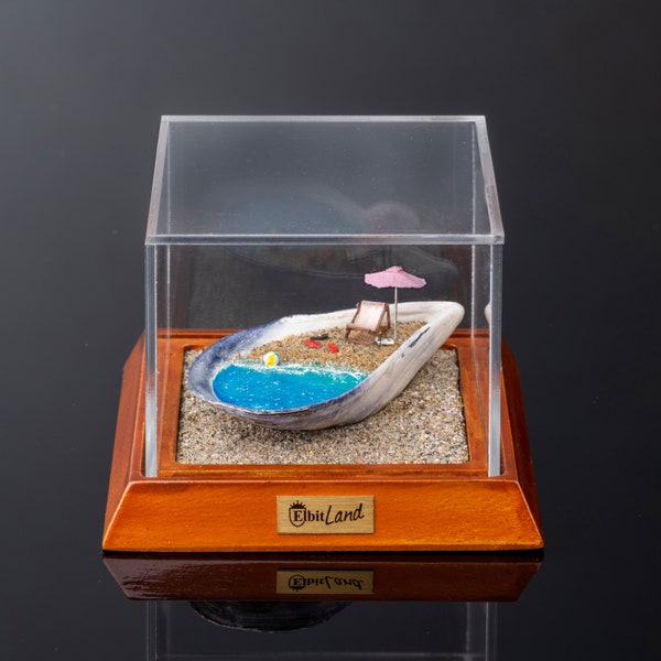 Miniature beach diorama, seashore, mussel shell, tiny home decor, hobby collection, handicraft, handmade, terrarium, Nautical Christmas Gift