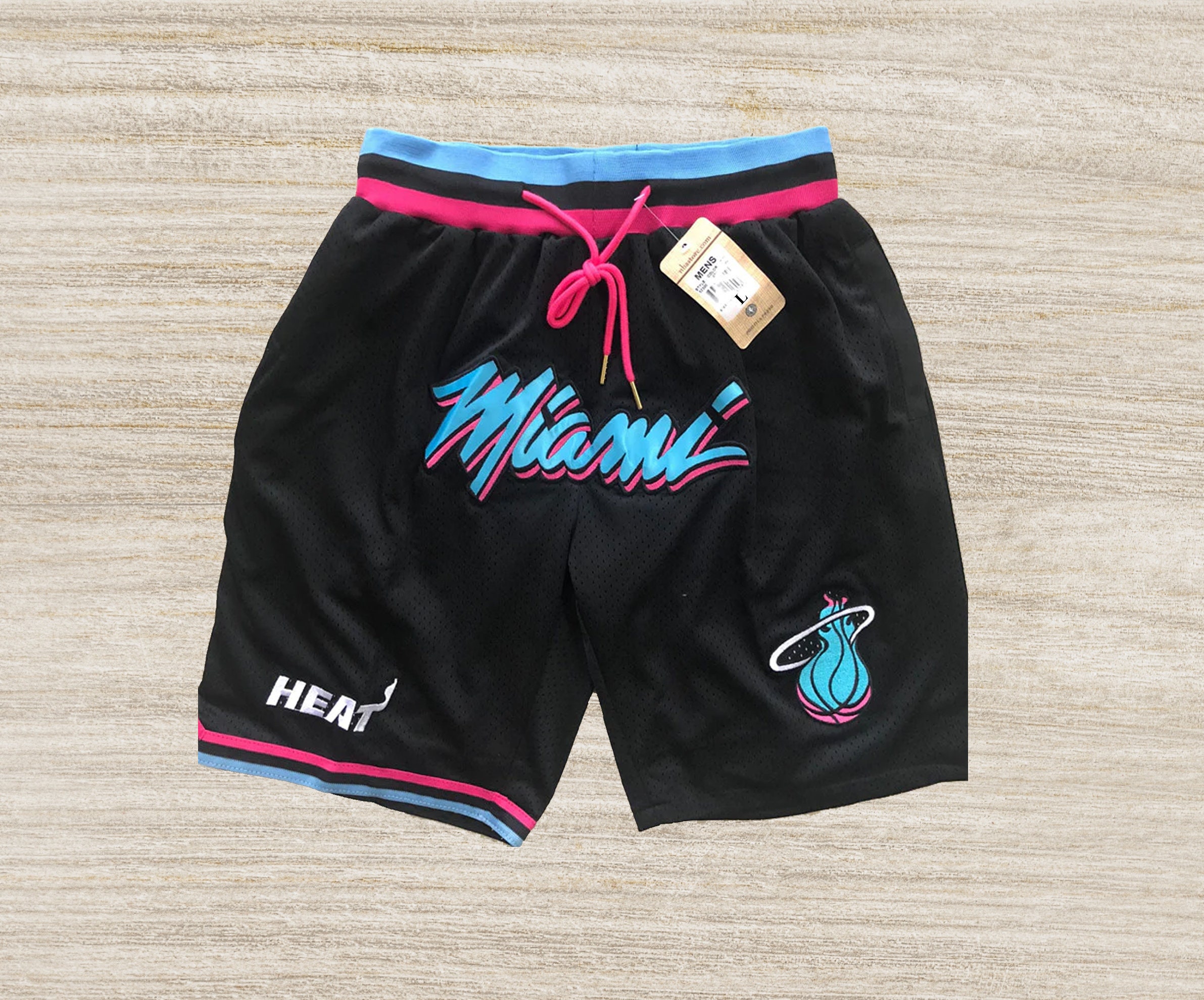 NIKE NBA MIAMI HEAT VICE CITY EDITION COURTSIDE SHORTS SOUTH BEACH sz Small