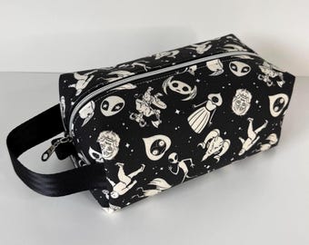 Cryptozoology Dopp Kit Toiletry Bag - Bigfoot, Mothman, Alien