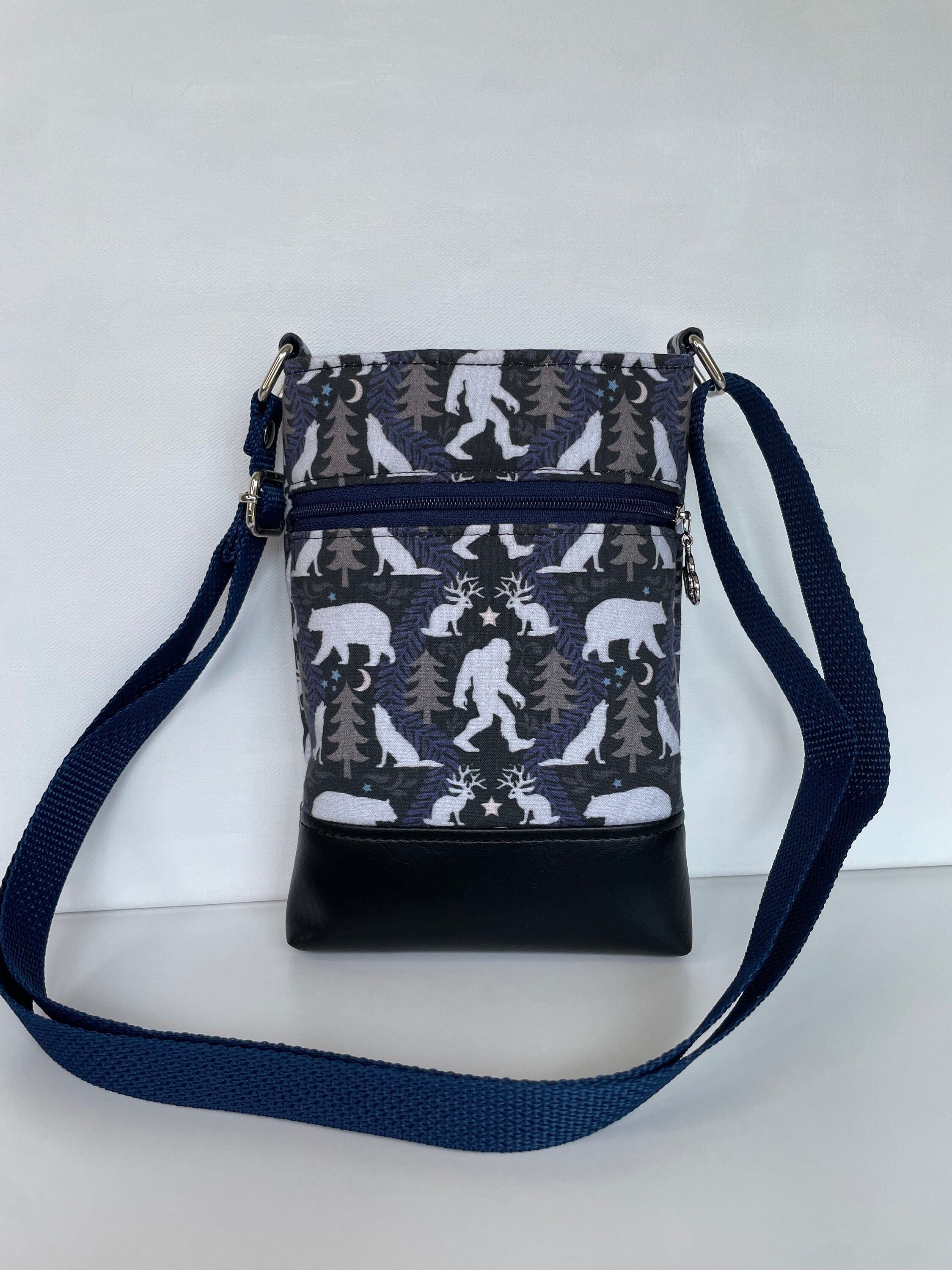 Bigfoot Pattern Print Crossbody bags main image 0