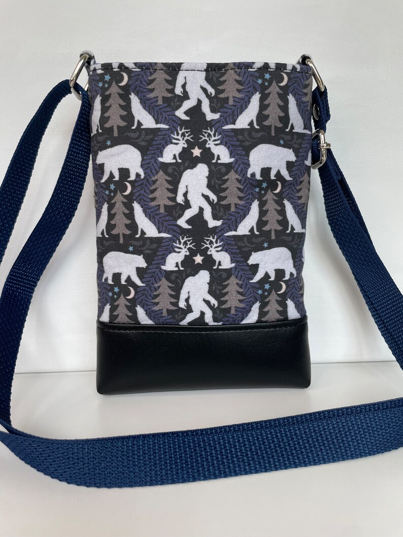 Bigfoot Pattern Print Crossbody bags main image 1