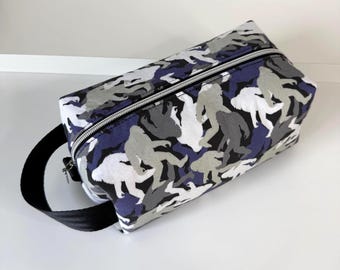 Bigfoot Camouflage Dopp Kit Toiletry Bag