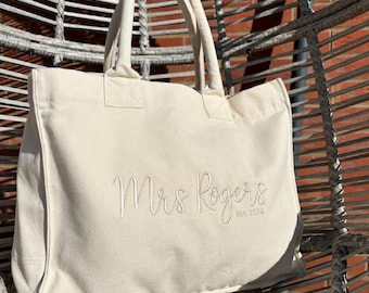 Personalised New Mrs Honeymoon Embroidered Canvas Tote Bag | Bridal Honeymoon Beach Bag | Newly Wed Gift | Bride Gift