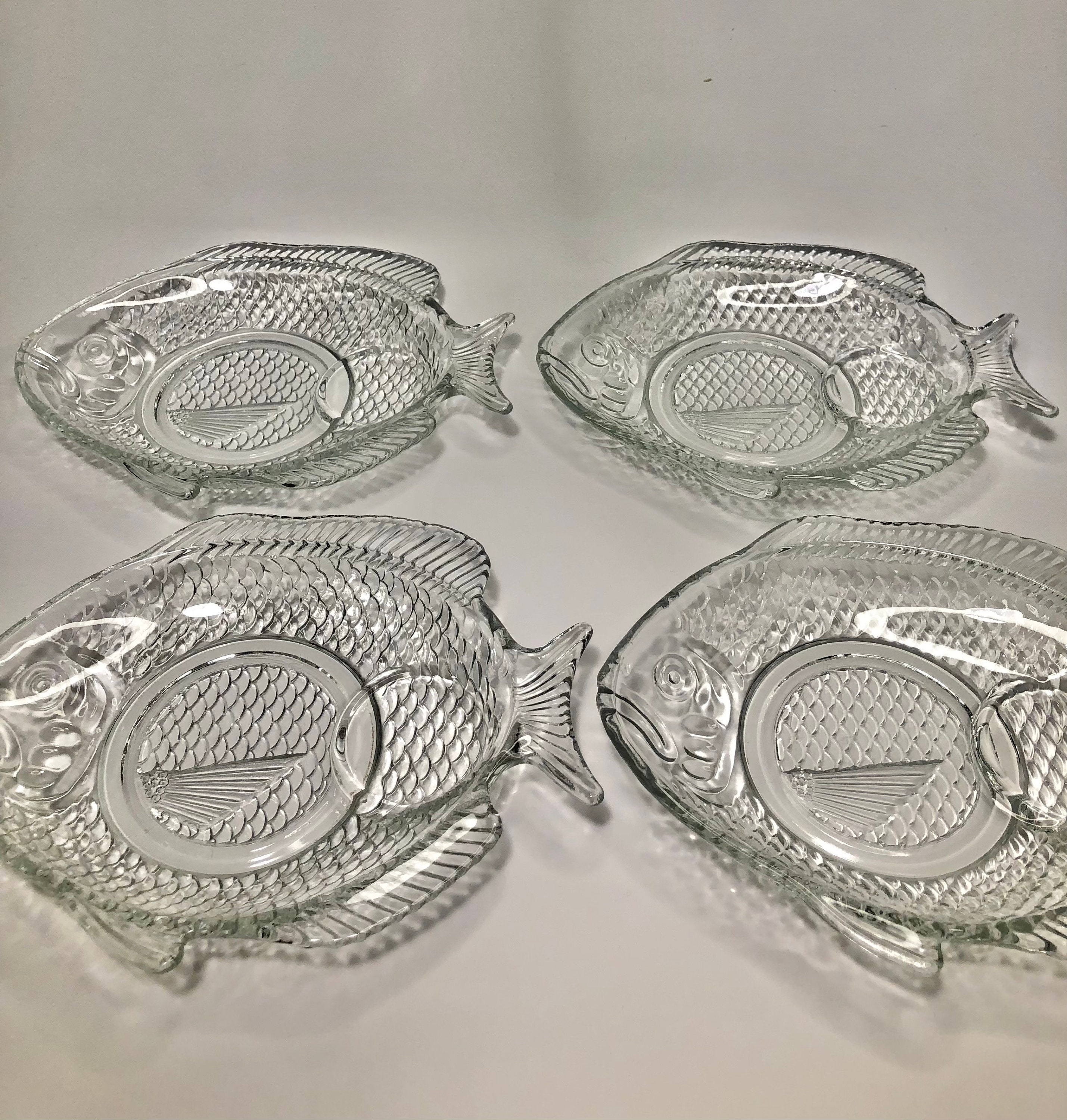 Set of 4 Vintage Glass Fish Plates Etsy