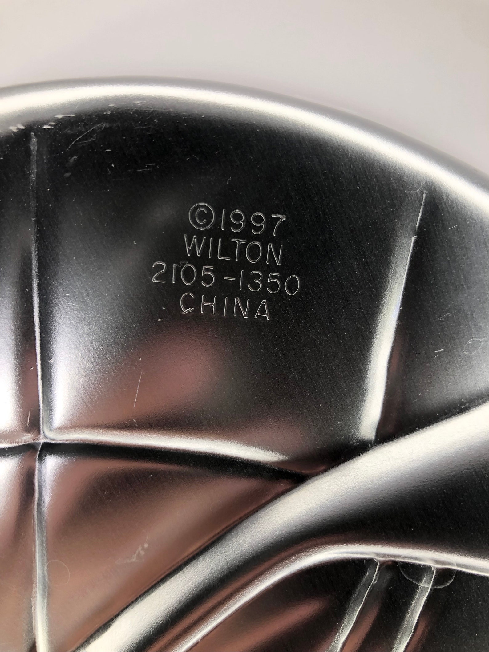 Vintage 1997 Wilton Race Car Cake Pan Etsy