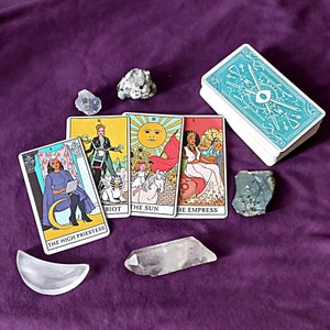 Lettura Tarocchi fino a 6 carte per 2 domande | Tarot Reading | Modern Witch Tarot Deck | Divinazione | Six Tarot Cards Spread