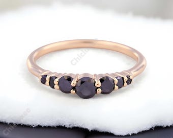 Vintage Natural Black Onyx Engagement Ring, 14k Gold Unique Design 7 Stone Gift For Wife, Women Unique Black Gemstone Ring, Promise Ring