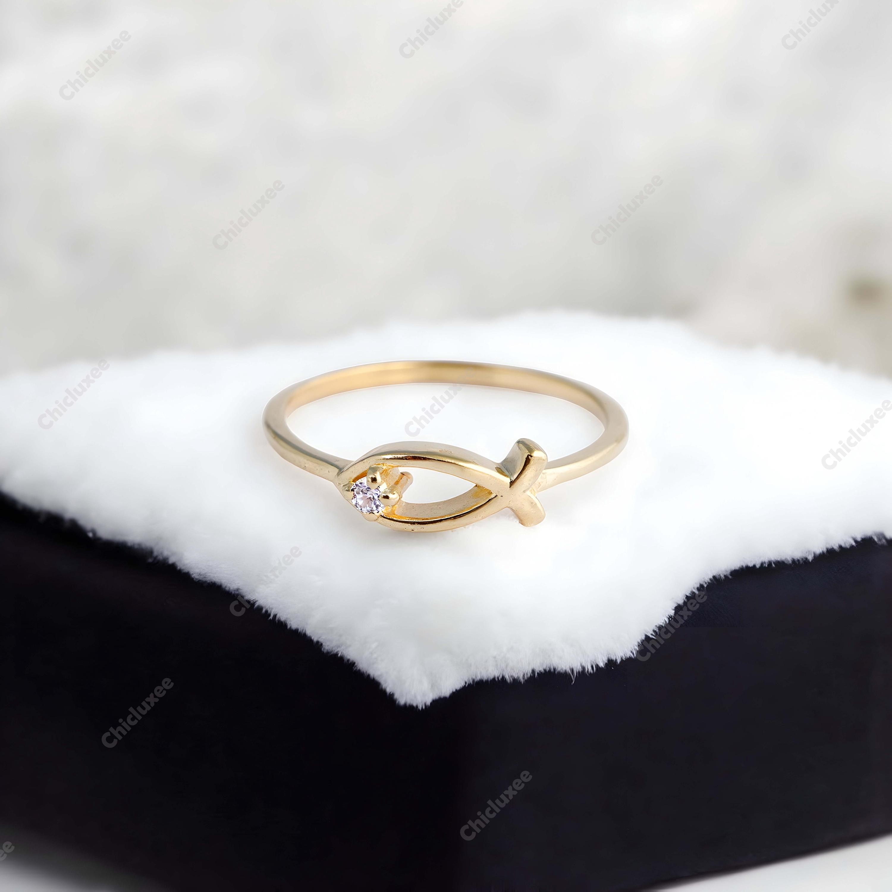 Diamond Fish Ring / 14K Gold Diamond Ichthys Fish Ring / Gold Christianity Symbol Fish Ring / Christian Fish Ring with Premium Moissanite