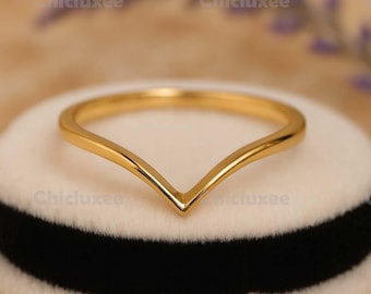 Wishbone Ring 14k Solid Gold, Curved Wedding Band, Plain V Shaped Ring, Chevron Ring for Women, Minimalist Contour Ring, Thin Stackable Ring