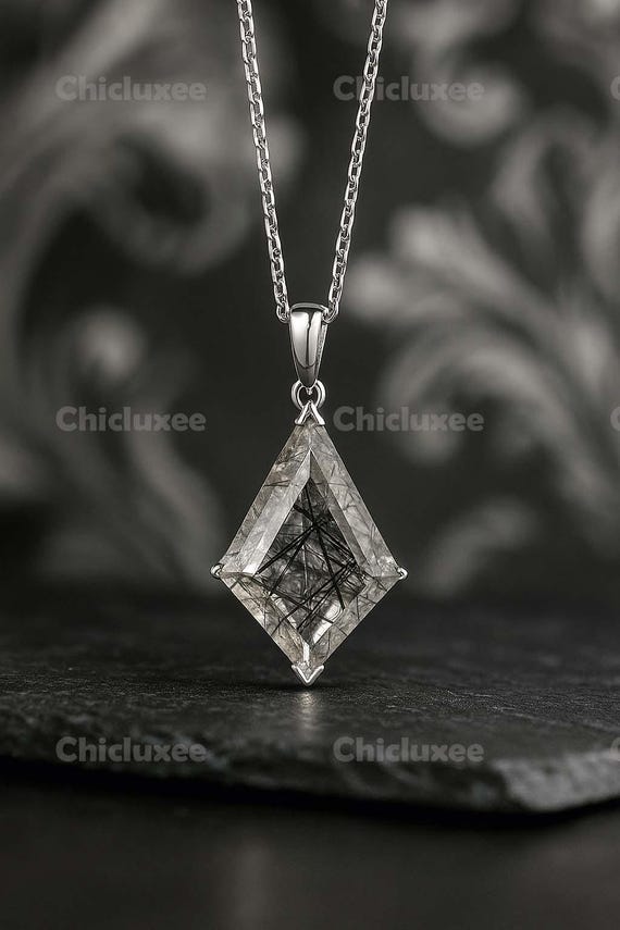 カイトブラックルチルクォーツネックレス ソリッド14K 18Kローズ 